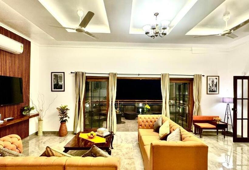 Вилла 3 Спальни, Tranquil Resort   Blusalzz Collection, Wayanad   Kerala