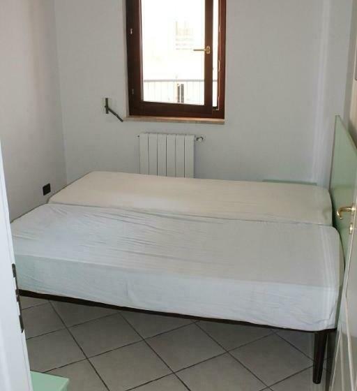 דירת שני חדרים, Rosa Virginia Apartment