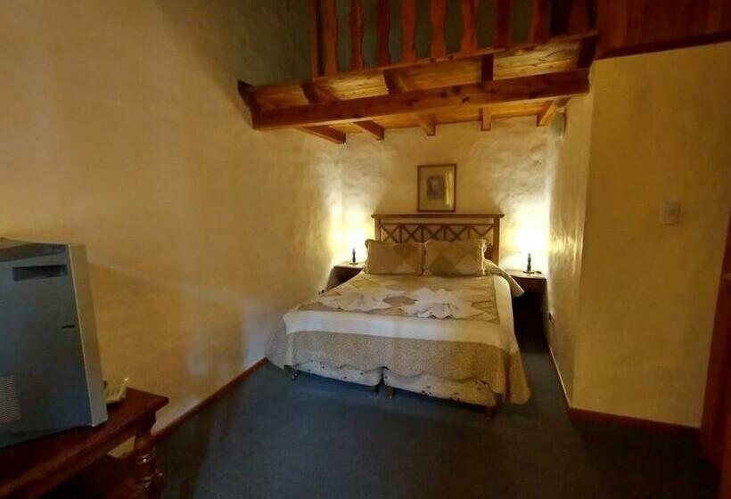Apartamento 2 Dormitórios, Apart Manantial Del Valle