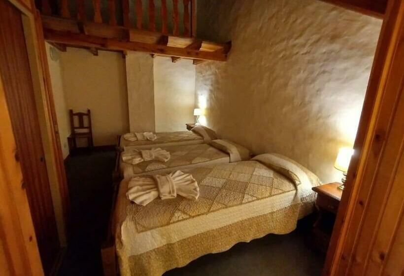 3 Yatak Odalı Daire, Apart Manantial Del Valle