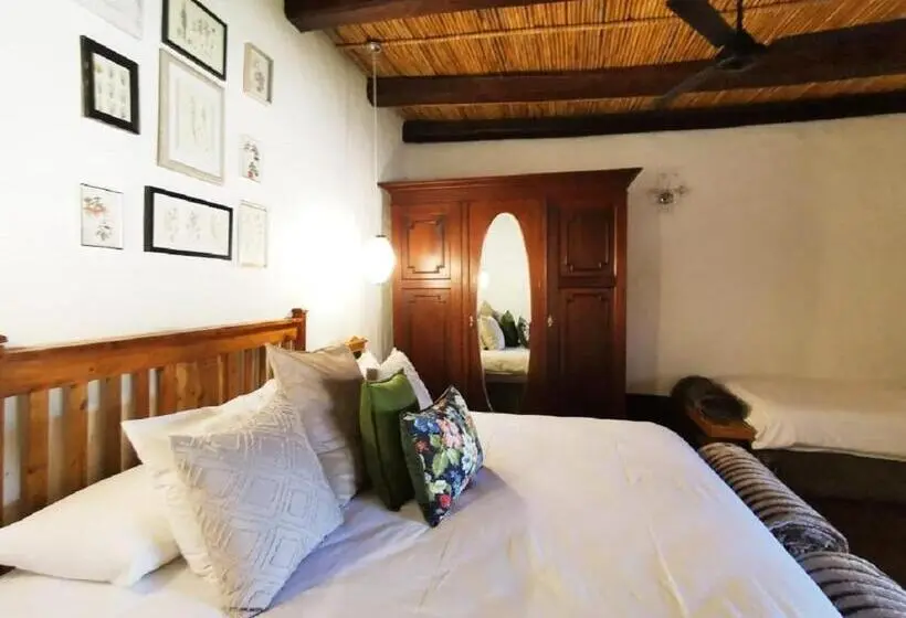 Standard Kolmen Hengen Huone, Jan Harmsgat Country House