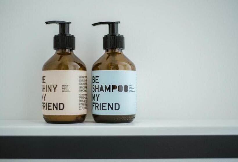 高级三人间, Ca Bela  Porta Romana