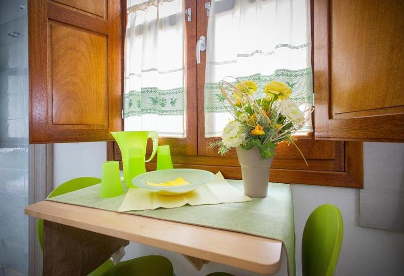 スタンダードルーム, Holiday Room Sa Tebia