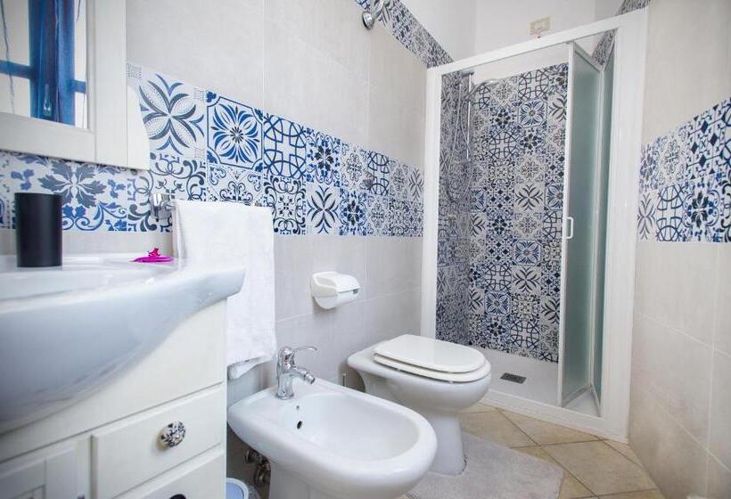 スタンダードインサイドビュールーム, Holiday Room Sa Tebia