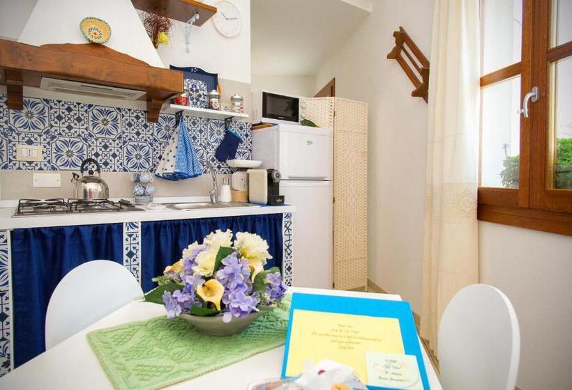 スタンダードインサイドビュールーム, Holiday Room Sa Tebia