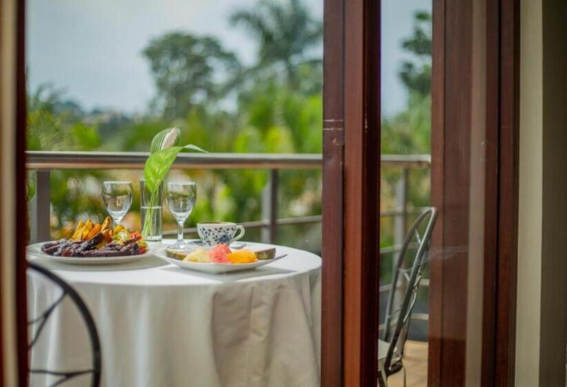 Suite, Humura Resorts