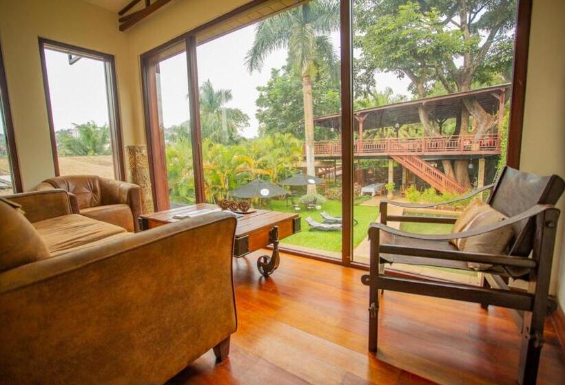 Suite, Humura Resorts