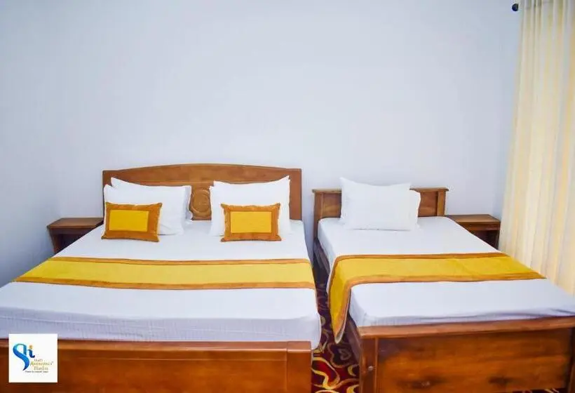 اتاق استاندارد سه نفره, Summer Haven