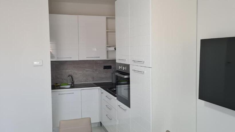 جناح عائلي, Albergo 3 Torri