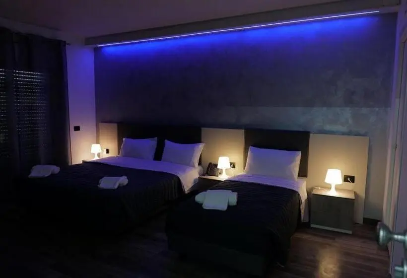 ベーシックトリプルルーム, Albergo 3 Torri