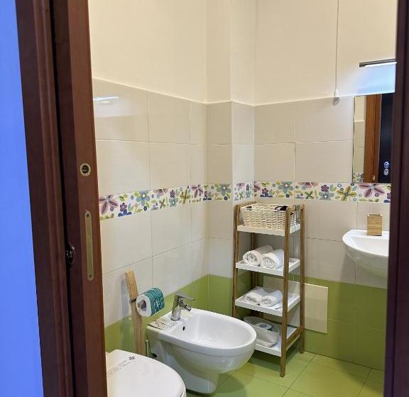 Люкс с гидромассажем, The Flower Garden