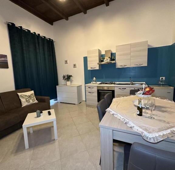 Апартаменты 1 Спальня, The Flower Garden