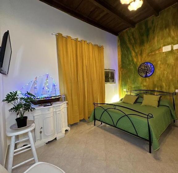 Апартаменты 1 Спальня, The Flower Garden