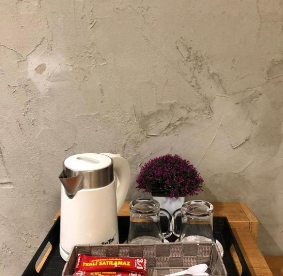 اتاق استاندارد با بالکن, New Prishtina Luxury Rooms