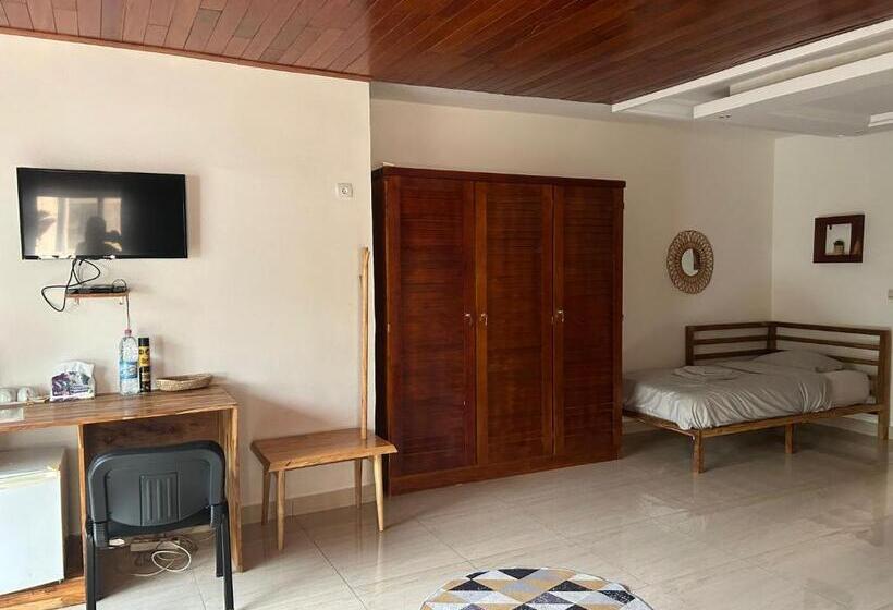 اتاق استاندارد با تخت بزرگ, L'oasis Guesthouse