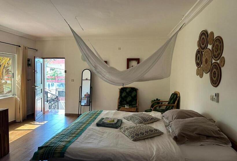 Superior Szoba, L'oasis Guesthouse