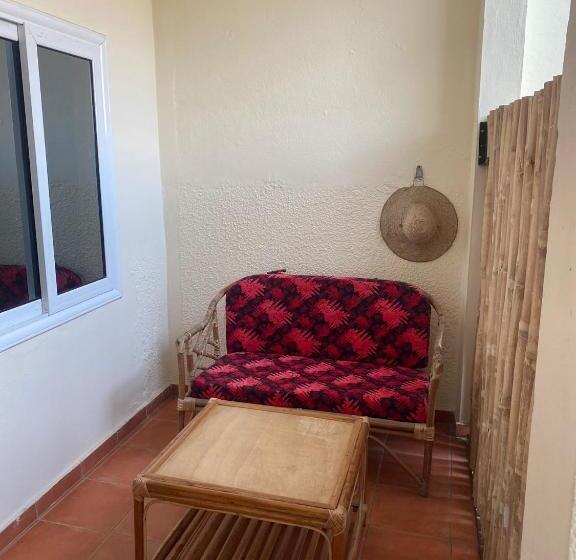 اتاق استاندارد اینتریور, L'oasis Guesthouse