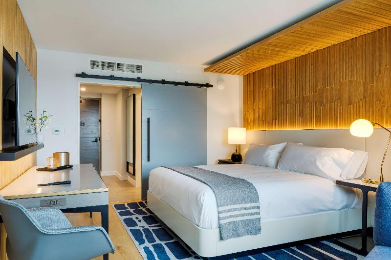 Quarto Estandar Cama King, Canopy By Hilton Portland Waterfront