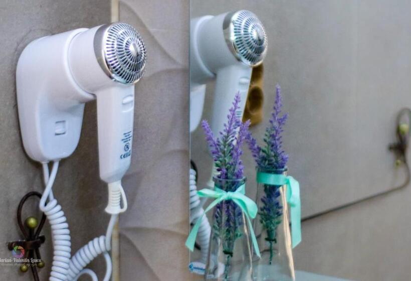 חדר דלוקס, Caprice Deluxe Accomodation