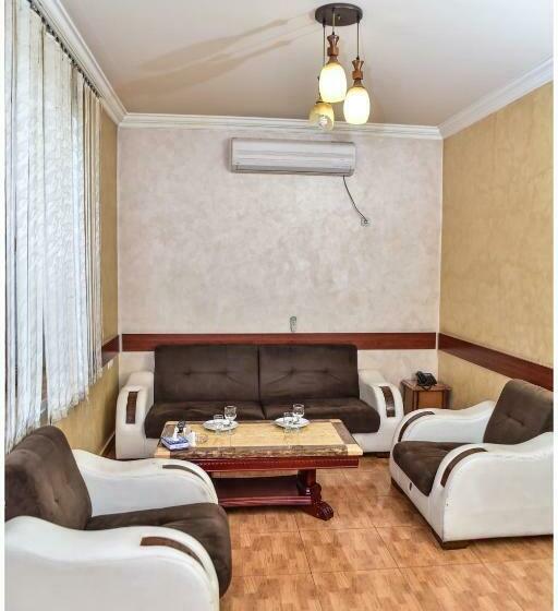 발코니 디럭스 룸, L A