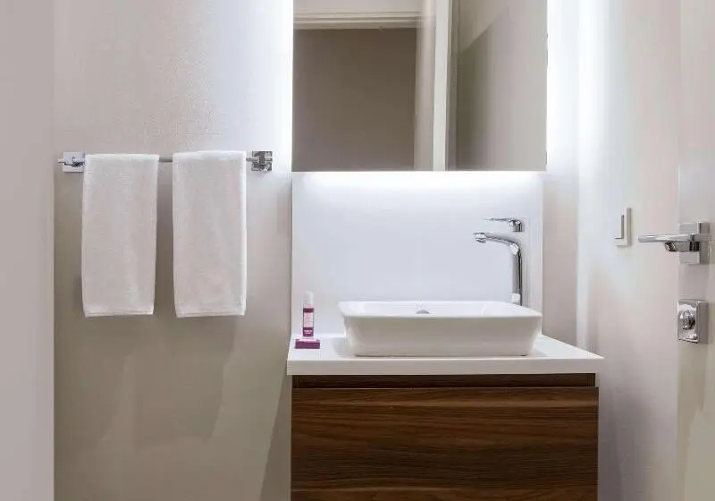 ２ベッドルームデラックスアパートメント, Movenpick Living Istanbul West