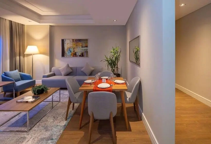 ２ベッドルームデラックスアパートメント, Movenpick Living Istanbul West
