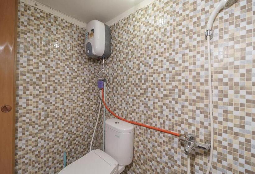 غرفة ديلوكس, Reddoorz @ Jalan Demang Lebar Raya Palembang