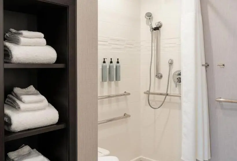 キングサイドベッドのスタンダードワンルーム, Residence Inn By Marriott Wilkesbarre Arena
