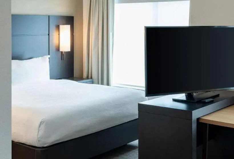 キングサイズベッドのスイートルーム, Residence Inn By Marriott Wilkesbarre Arena