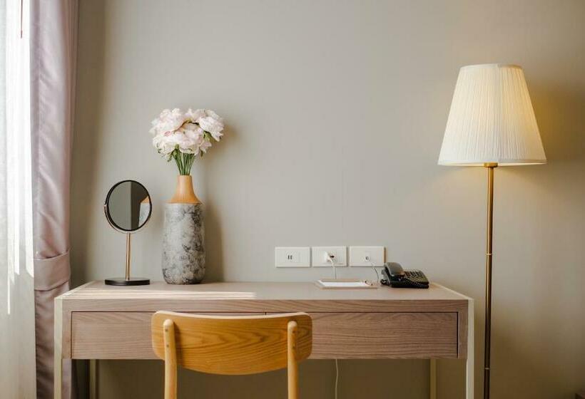 豪华房间, The Rise Suites Hotel, Chiang Mai Sha Extra Plus