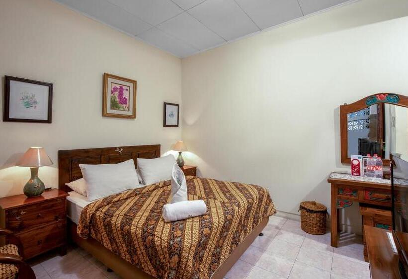 スタンダードルーム, Sekararum Butik Syariah Guesthouse