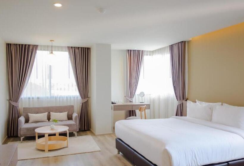 套房, The Rise Suites Hotel, Chiang Mai Sha Extra Plus