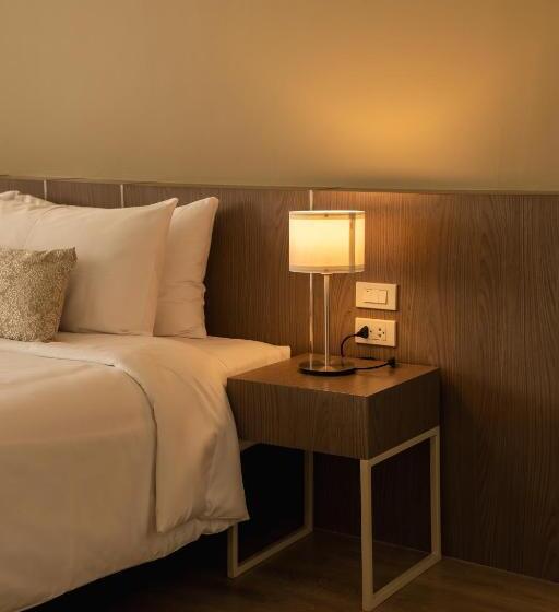 套房, The Rise Suites Hotel, Chiang Mai Sha Extra Plus