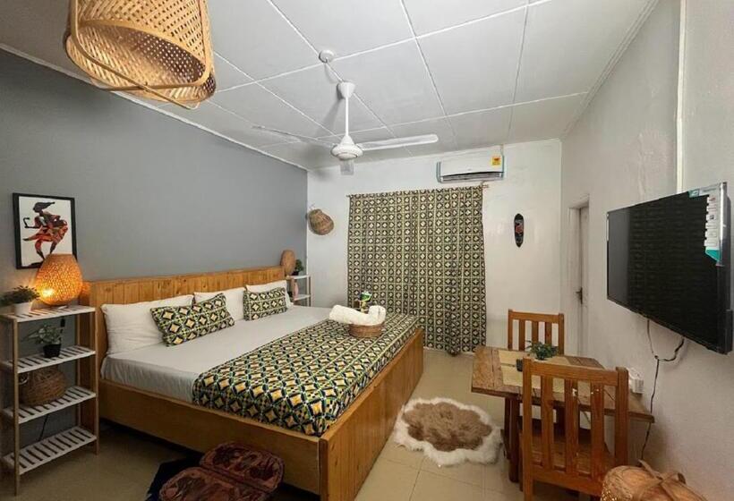 キングサイズベッドのデラックススイート, African Treasure Beach Resort