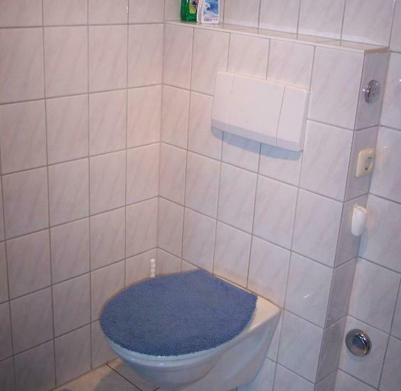 침실 2개 아파트, Bachtelhuber Hof