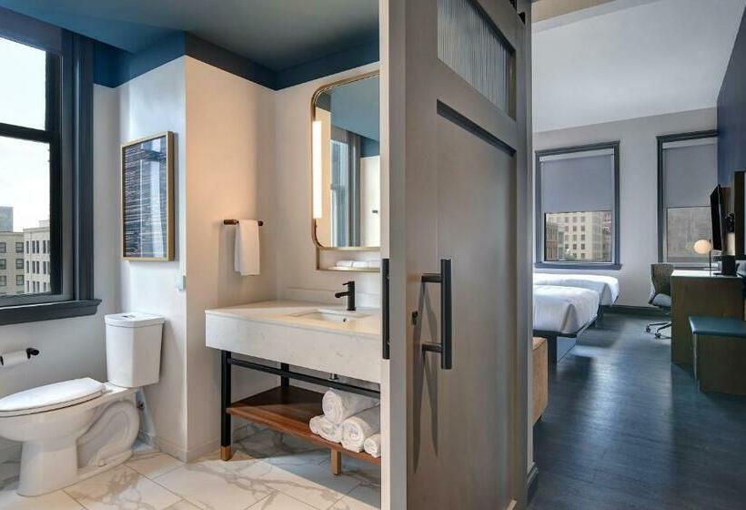 חדר סטנדרט נוף לעיר, Courtyard By Marriott Cincinnati Downtown