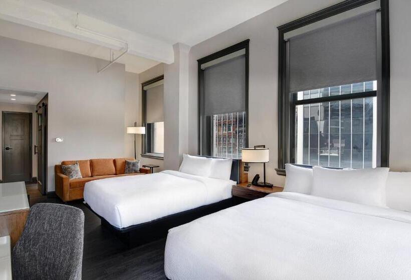 חדר סטנדרט נוף לעיר, Courtyard By Marriott Cincinnati Downtown