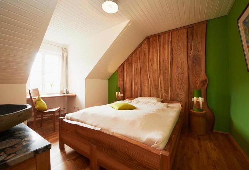Standard room with outdoor bath, Lindengut Biohotel & Bio Herberge
