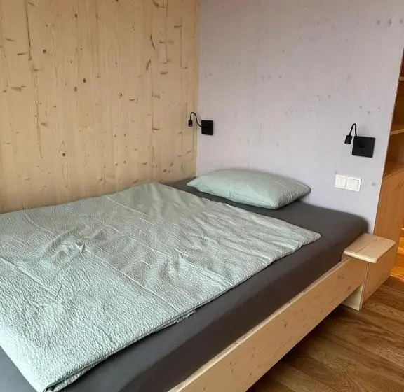 バス共有のスタンダードルーム, Lindengut Biohotel & Bio Herberge