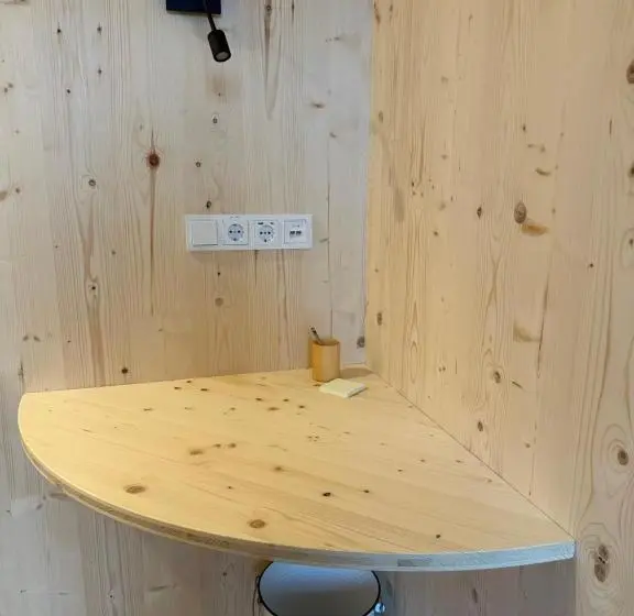 バス共有のスタンダードルーム, Lindengut Biohotel & Bio Herberge