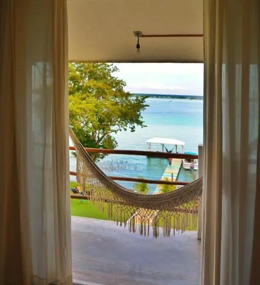 اتاق لوکس با بالکن, Tropic Bacalar