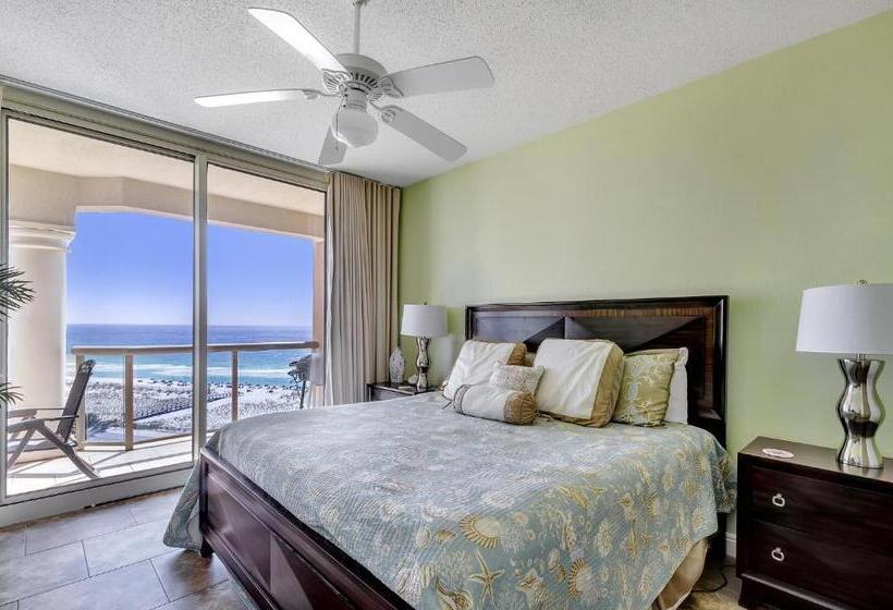 شقة غرفة واحدة مطلة على البحر, Portofino Tower1 908 Beachfront Sunrise Views