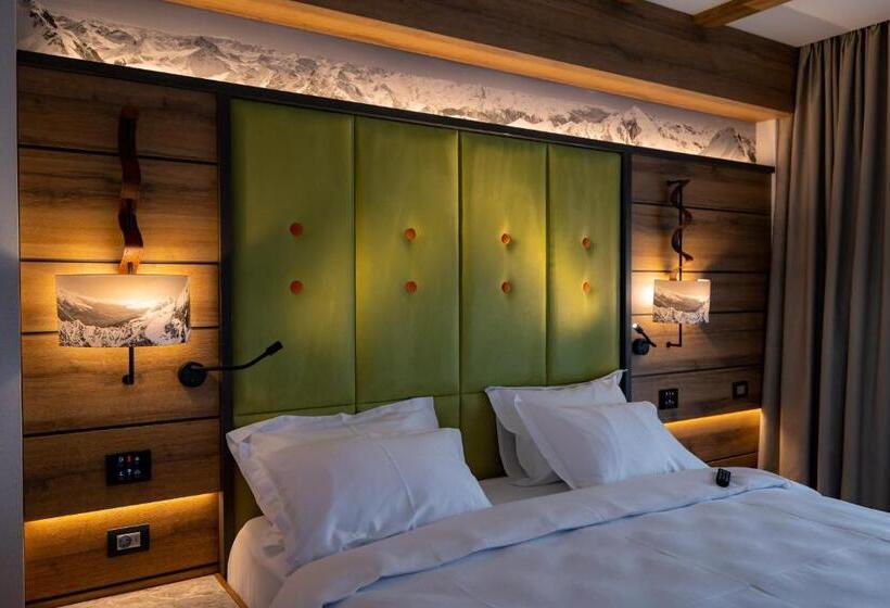 디럭스 룸, Belmont