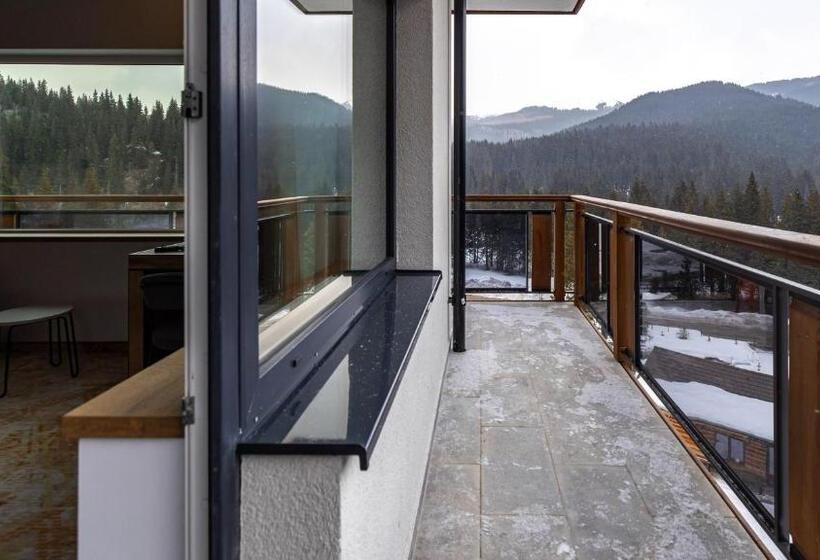 발코니 디럭스 룸, Belmont