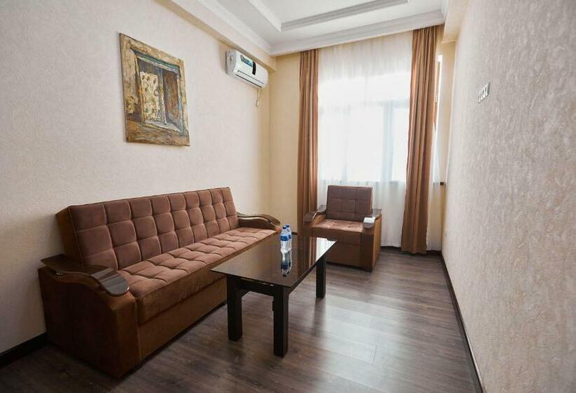 סוויטה, Grand Art Premium