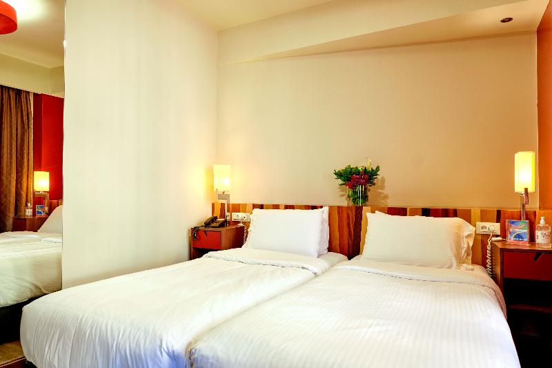 Quarto Triplo Estandar, Lato Annex Boutique Rooms