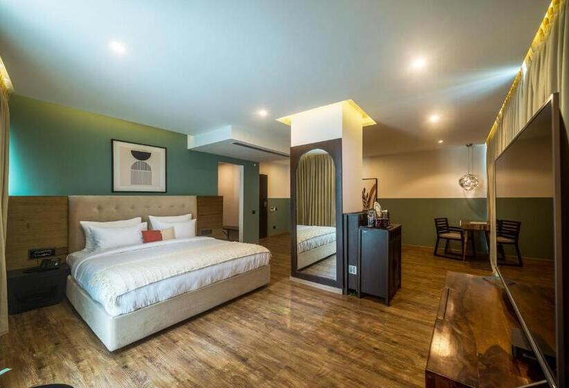 Suite, Olive Hotel Mg Road Dunsvirk Inn By Embassy Group