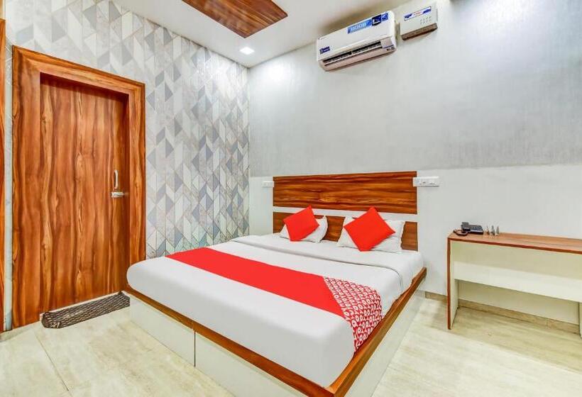 디럭스 트리플 룸, Oyo 79224  Shubh
