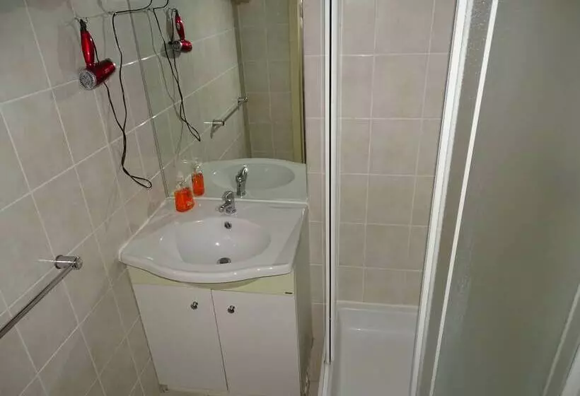 آپارتمان خانوادگی, Ambassador Suites Leuven