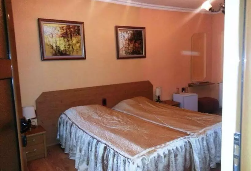 سوییت, Family Hotel Silvestar